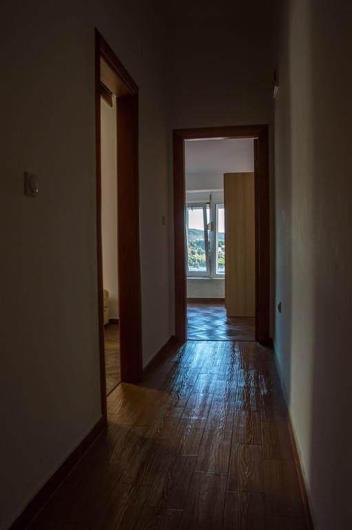 Vila Vujosevic Utjeha Buitenkant foto